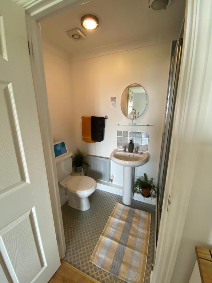 Sea Views On Fistral. Lovely Private Bedroom Newquay  Exterior photo